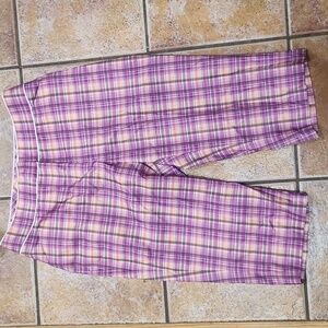 Tail pedal pusher women's size 8 NWT  wisteria plaid
